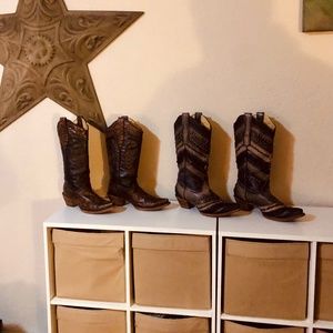 Cowboy boots size 7 1/2.